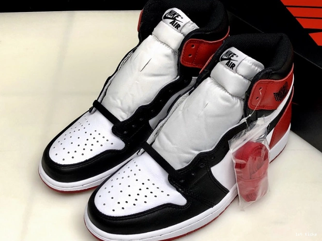 1 555088-125 Retro Black Toe Jordan Air 0530